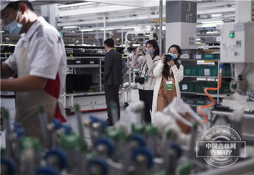 紅旗工廠總裝車間 國(guó)內(nèi)首個(gè)全無人配送車間的誕生